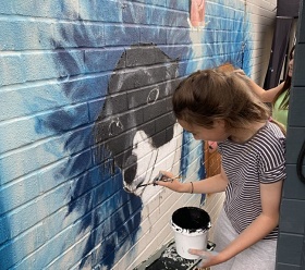Mural painting for teens